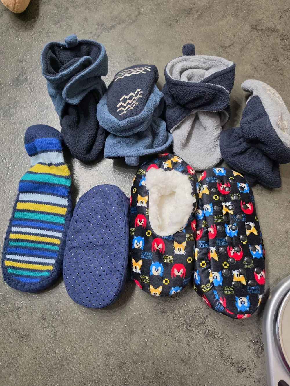 Boys Indoor Slippers Size 3T